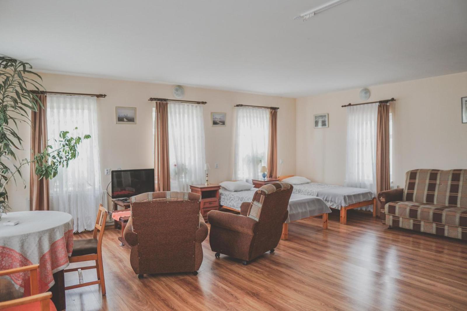 Aimasas Guest House Soleimi Bagian luar foto
